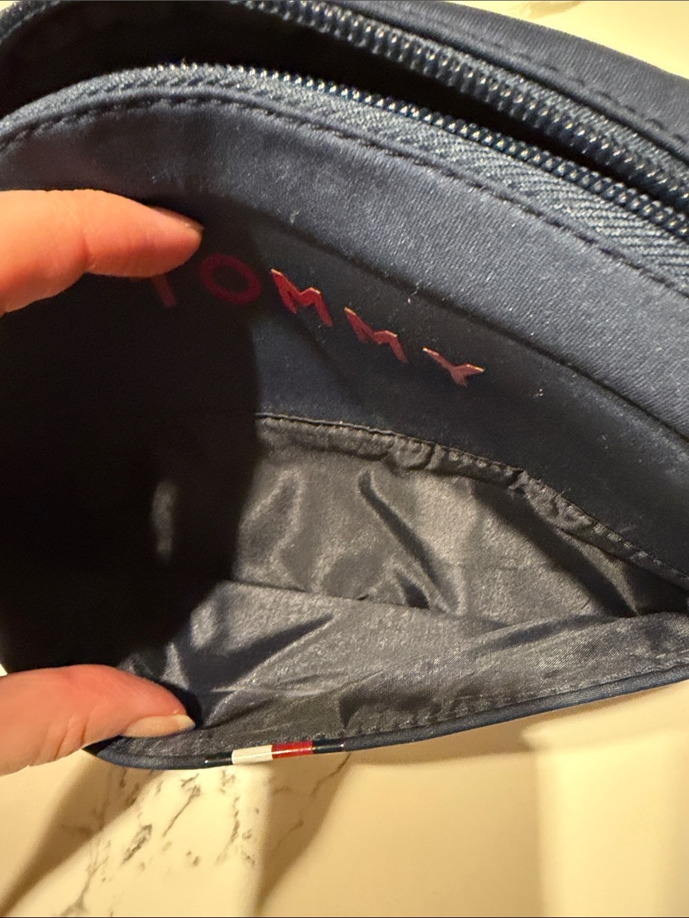 Tommy Hilfiger navy Crossbody - Picture 3 of 8